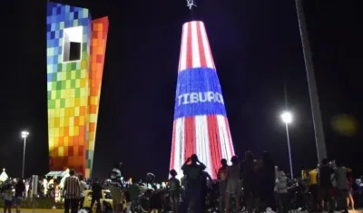 Árbol de Navidad en La Ventana al Mundo en el 2020.