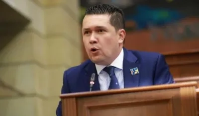 El representante Edwin Gilberto Ballesteros Archila.