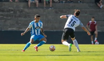 Juergen Elitim en una acción de partido. 