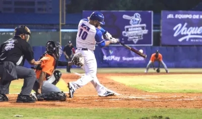 Acción del juego esta noche.