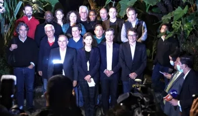 Integrantes de la Coalición Centro Esperanza.