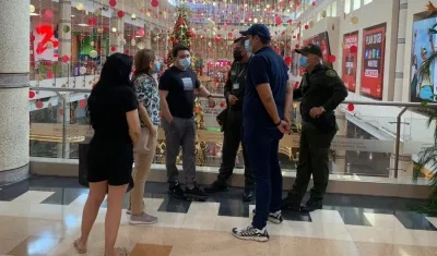 Administradores de la discoteca y autoridades de la ciudad.