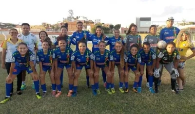 La escuadra de Abelhas Rainhas.