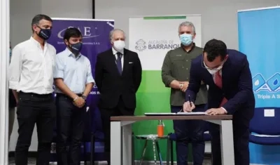 La SAE oficializa al Distrito como nuevo socio mayoritario de la Triple A.