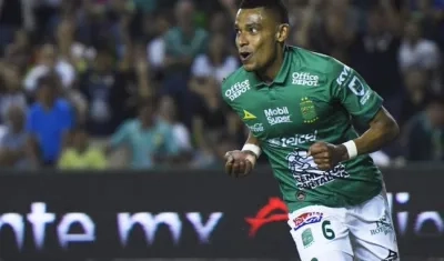 William Tesillo, futbolista colombiano.