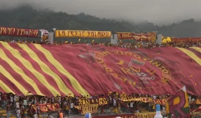 Hinchas del Deportes Tolima. 