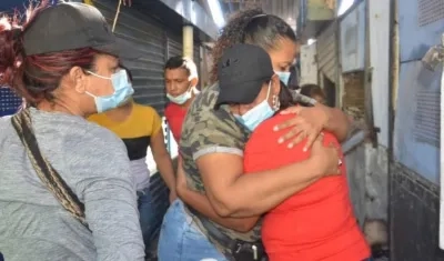 Las desgarradoras imágenes de los comerciantes.