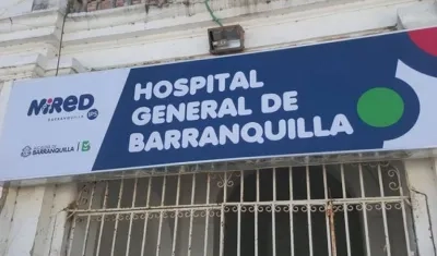 Los tres heridos reciben atención médica en el Hospital General de Barranquilla. 
