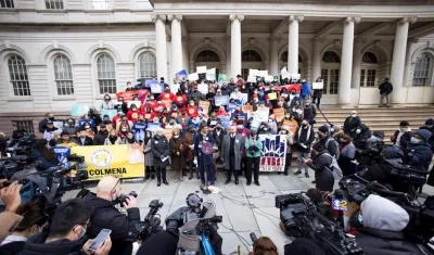 La lista de los que podrán votar en los comicios locales incluye a los acogidos al programa de Acción Diferida para los Llegados en la Infancia (DACA). 