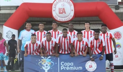 Elenco de Junior de la Copa Premium. 