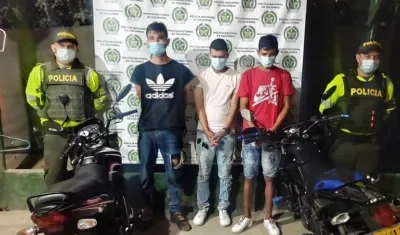 Los tres venezolanos capturados por el atraco en el bus de Copetran.