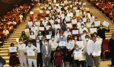 Fueron certificados 600 nuevos técnicos laborales en las áreas de Música, Danza, Teatro, Audiovisuales, Artes plásticas y Carnaval.