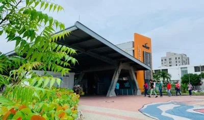 Estación Joe Arroyo de Transmetro.