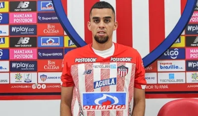 Daniel Giraldo, con la camiseta del Junior.