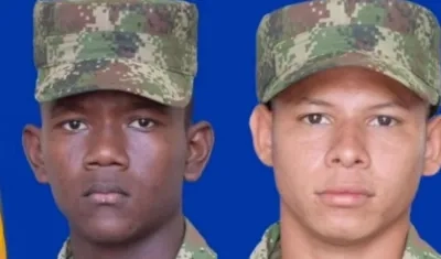 Los dos soldados fallecidos. 