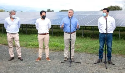 El Presidente Iván Duque haciendo el anuncio.