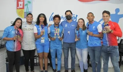 Deportistas del Atlántico que recibieron estímulos económicos.