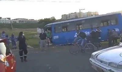 Bus accidentado en la Circunvalar. 
