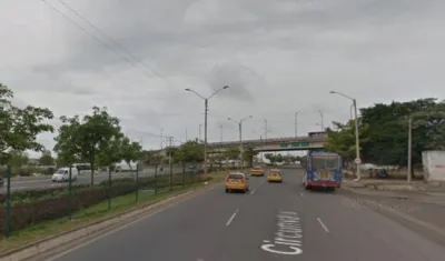 Circunvalar a la altura del puente de 7 de Abril, donde ocurrió el hecho. 