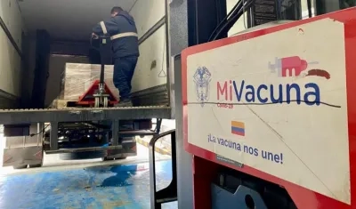 Imagen de las vacunas que llegaron.