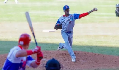 Reiver Sanmartín fue el abridor del juego. 