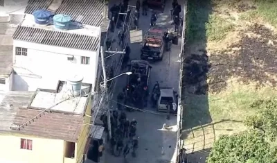 Los policías fueron atacados a tiros y respondieron.