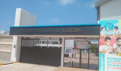 Fachada del Colegio Sagrado Corazón.