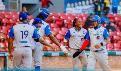 Caimanes tomaron la ventaja 2-0 con Harold Ramírez, pero no la pudieron sostener.