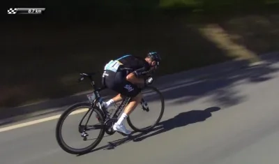 Chris Froome capturó una camiseta amarilla con esa táctica. 