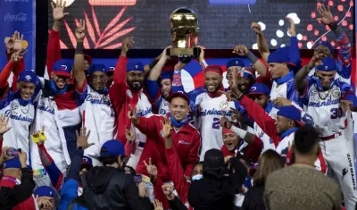 República Dominicana celebra el título de la Serie del Caribe. 