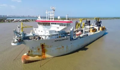 La draga Bartolomeu Dias que tendrá a su cargo el trabajo.