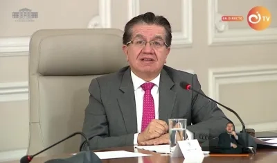Fernando Ruiz, Ministro de Salud.