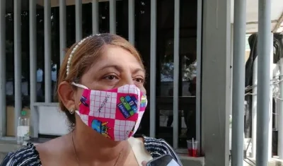Liliana Escalante, hermana de Katherine.