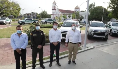 Entrega de los vehículos en Santo Tomás.