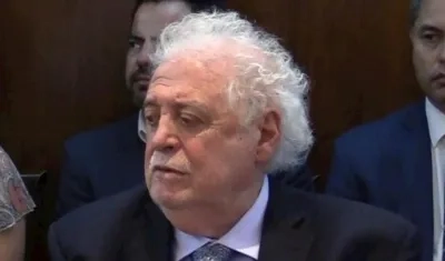 En la imagen, el saliente ministro de Salud argentino, Ginés González García. 
