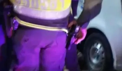 La Policía en el lugar de los hechos.