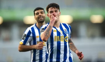 La celebración del colombiano Matheus Uribe.