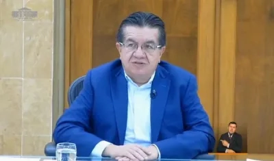 Ministro de Salud, Fernando Ruíz.