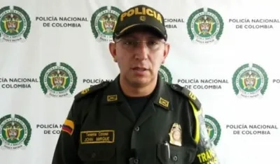 Teniente Coronel John Mirque. 