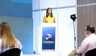 Ángela María Orozco, Ministra de Transportes.