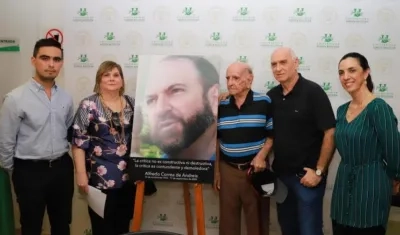 Alfredo Correa Galindo (centro).