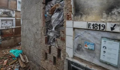 Vista de algunas tumbas hoy en el cementerio de Vitoria de Santo Antao (Brasil).