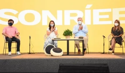 El Alcalde Jaime Pumarejo; la Gerente del evento, Karen Abudinen; el Presidente Iván Duque y la Gobernadora Elsa Noguera.