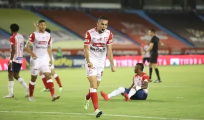 Daniel Giraldo celebrando el gol del empate ante Junior