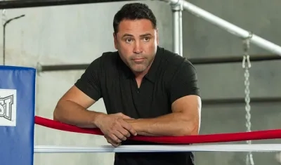 Óscar De la Hoya volverá al cuadrilátero. 