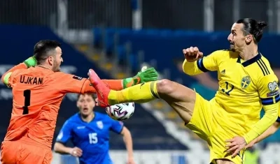 El regreso de Zlatan Ibrahimovic a la selección Suecia fue una de las noticias de la jornada. 