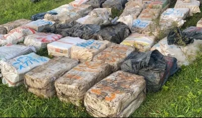 Parte de la droga incautada.