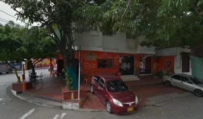 Los comensales fueron atracados cuando estaban en la parte externa del restaurante. 