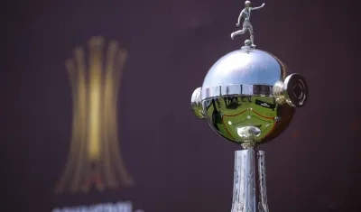 Trofeo de la Copa Libertadores de América. 