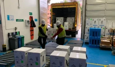 Llegada de vacunas Pfizer a Colombia.
